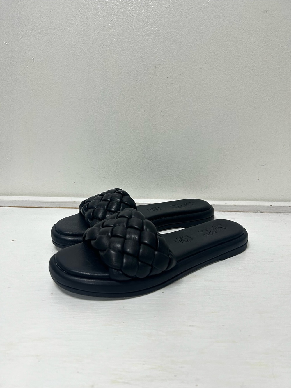 Seychelles Bellissima Puffy Woven Slides Sandals Women's Size 7 Made in‎ Italy